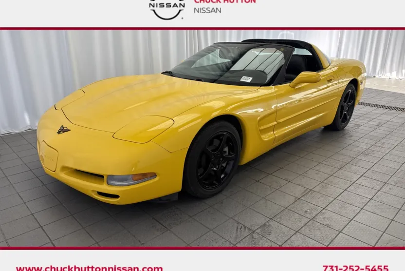2001 Chevrolet Corvette photo 1