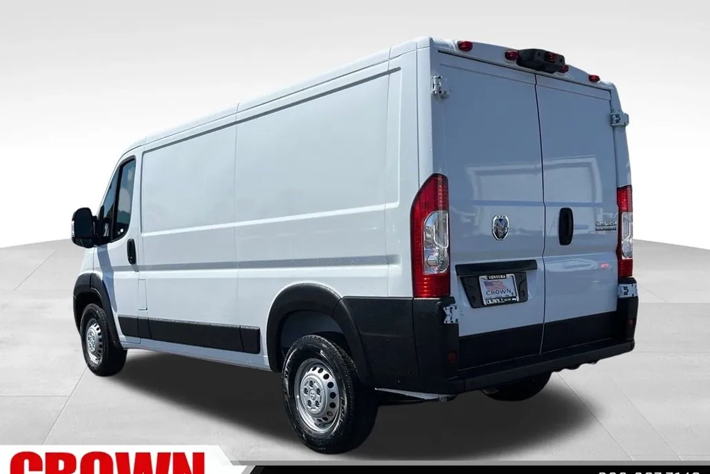 2024 Ram ProMaster 2500 photo 1