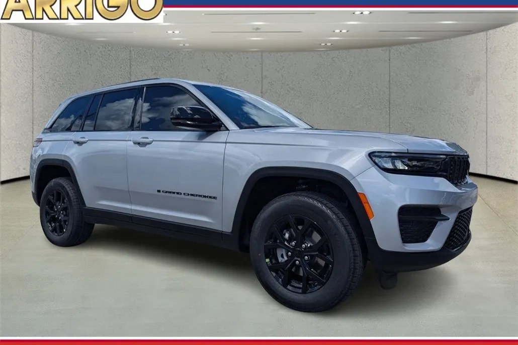 2025 Jeep Grand Cherokee Altitude photo 1