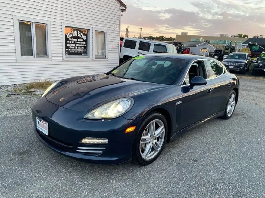 2010 Porsche Panamera 4S photo 1