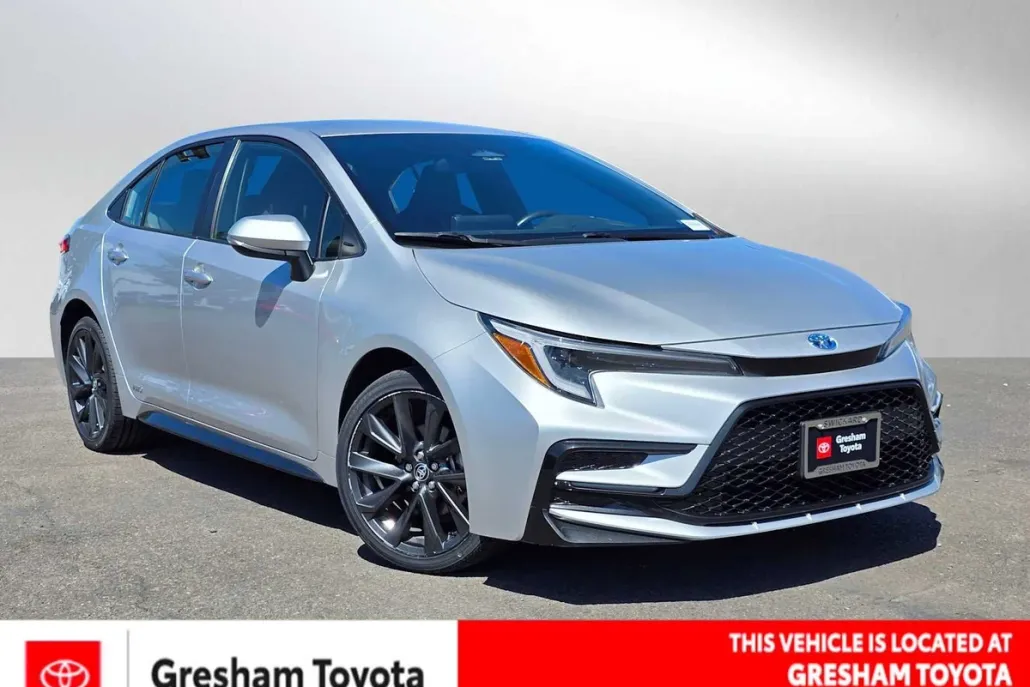 2024 Toyota Corolla Hybrid SE photo 1