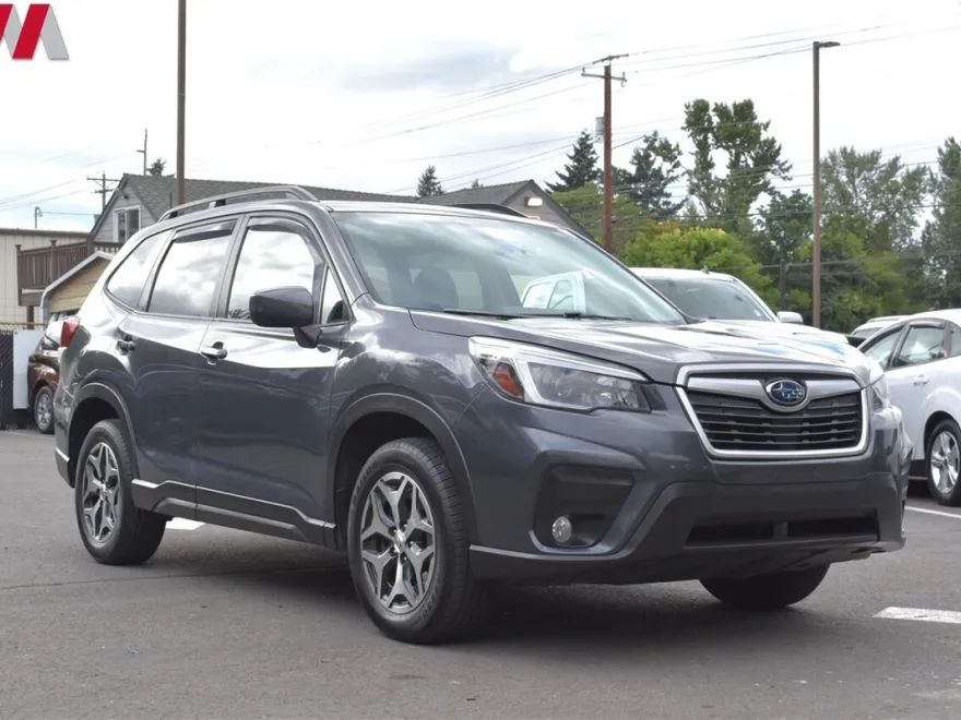 2021 Subaru Forester Premium photo 1