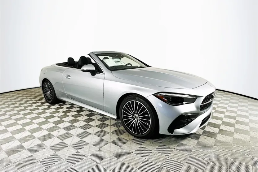 2026 Mercedes Benz CLE 300 4MATIC Cabriolet photo 1