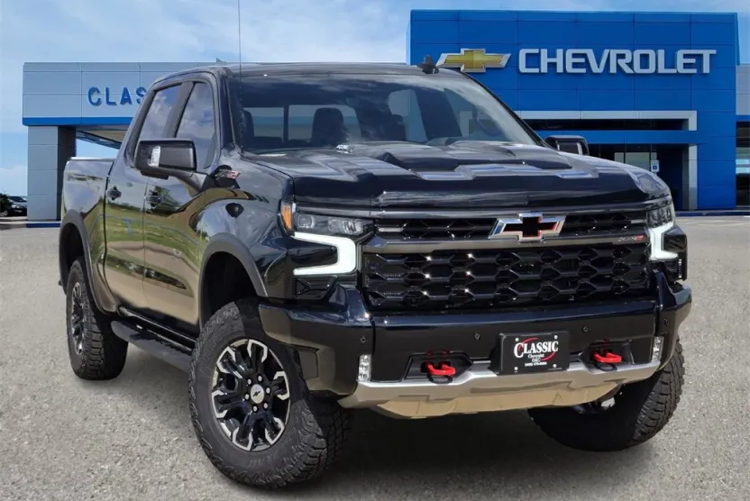 2026 Chevrolet Silverado 1500 ZR2 photo 1