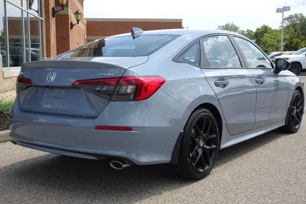 2023 Honda Civic Sport photo 1