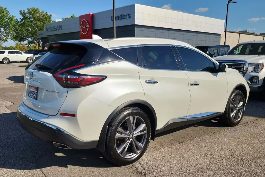 2024 Nissan Murano Platinum photo 1