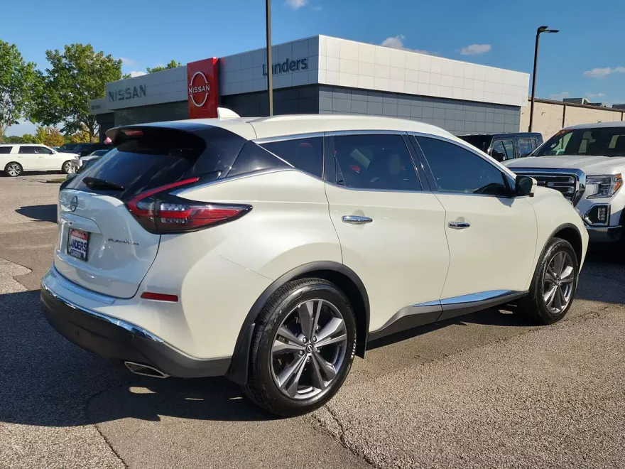 2024 Nissan Murano Platinum photo 1