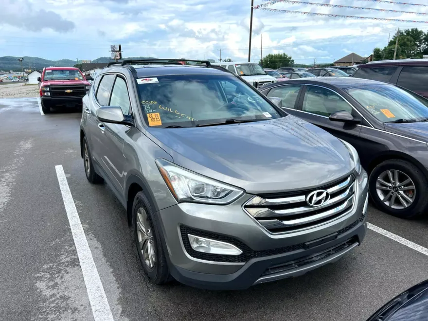 2014 Hyundai Santa Fe Sport GLS photo 1