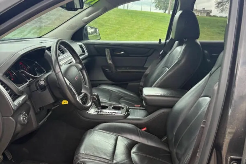 2014 Gmc Acadia SLT photo 1