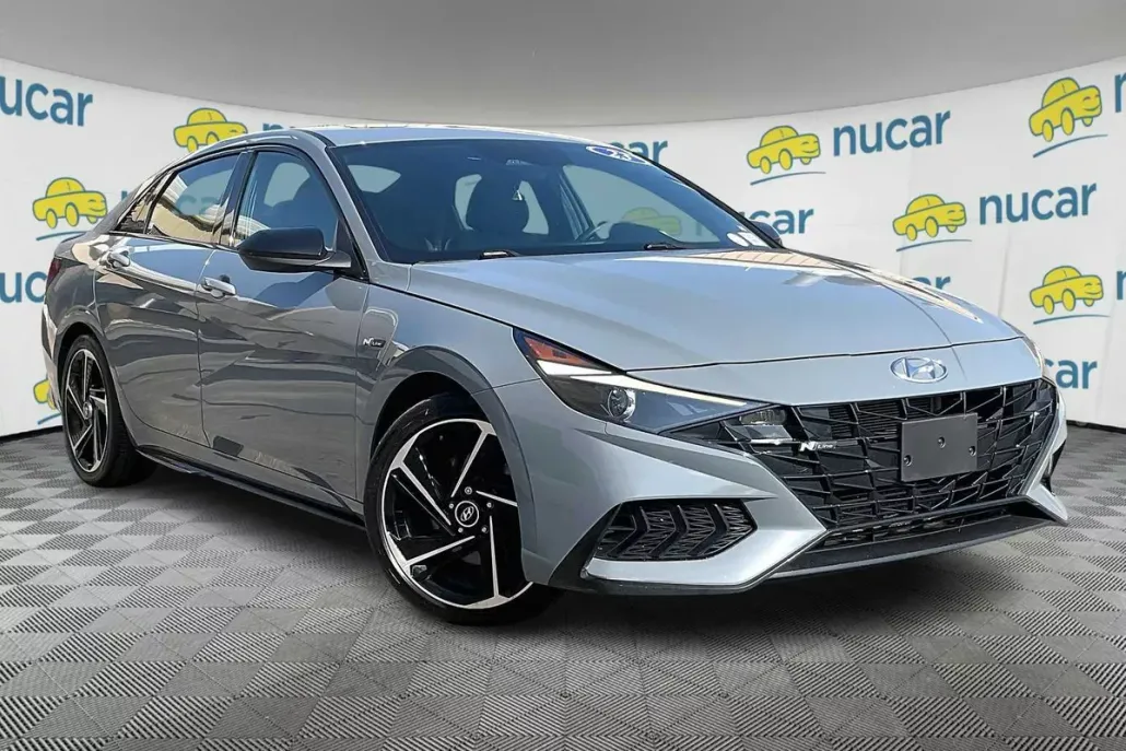 2023 Hyundai Elantra N Line photo 1