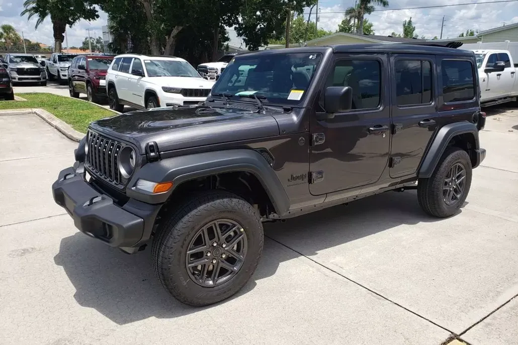 2025 Jeep Wrangler Sport S photo 1