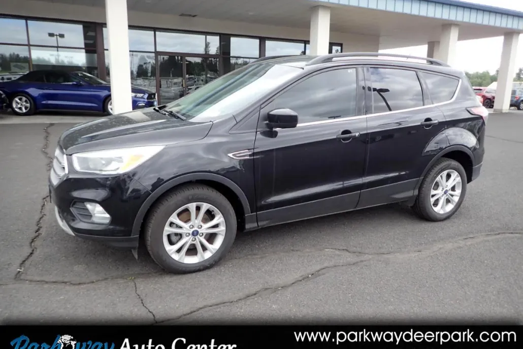 2018 Ford Escape SE photo 1