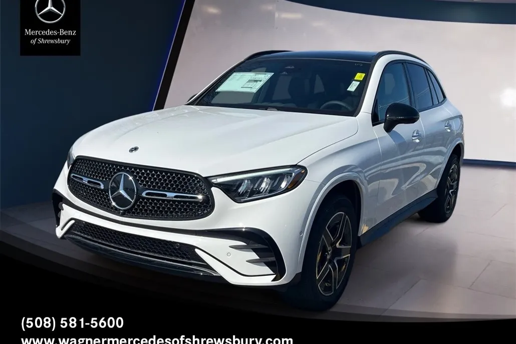 2025 Mercedes Benz GLC 300 4MATIC photo 1
