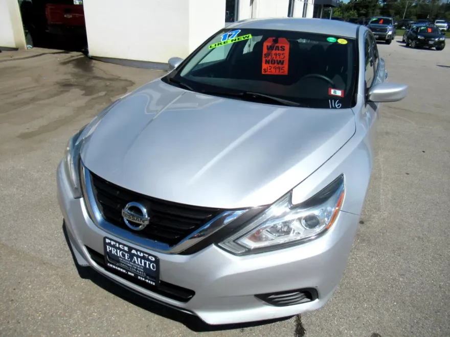 2017 Nissan Altima 2.5 S photo 1