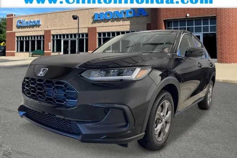 2026 Honda HR-V LX photo 1