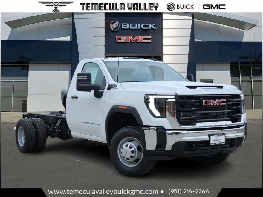 2025 Gmc Sierra 3500 HD Pro photo 1