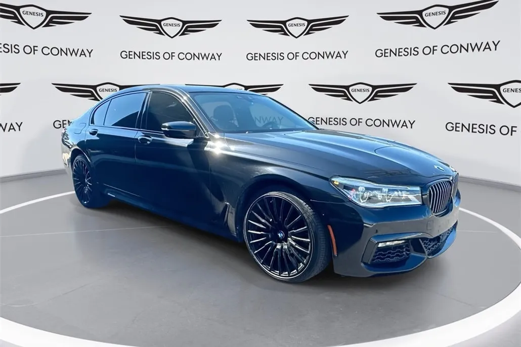 2017 Bmw 750i / B7 photo 1