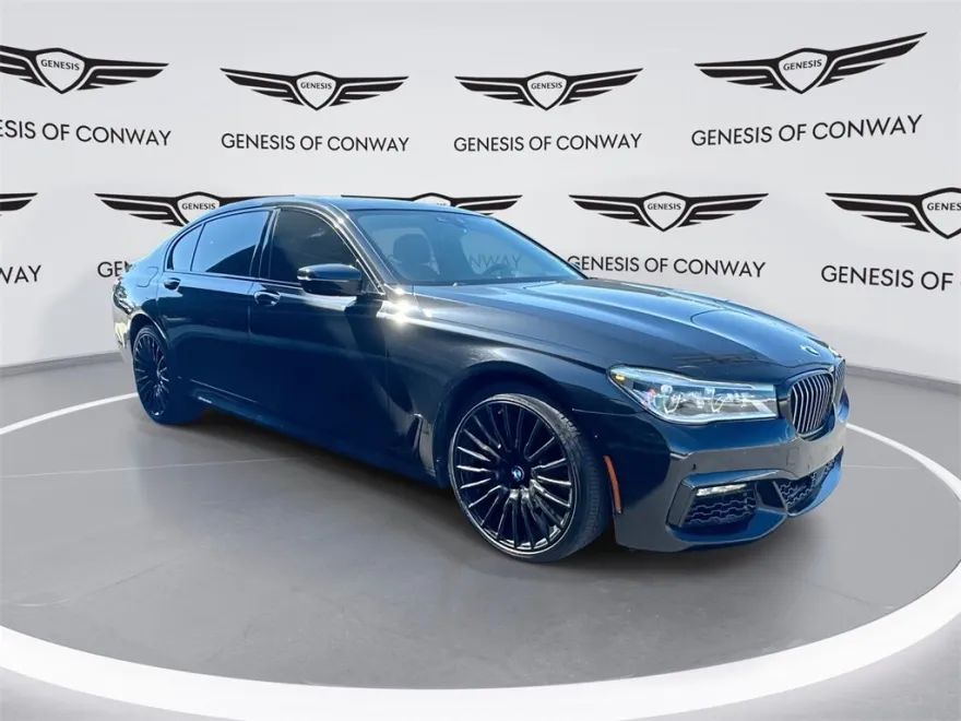 2017 Bmw 750i / B7 photo 1