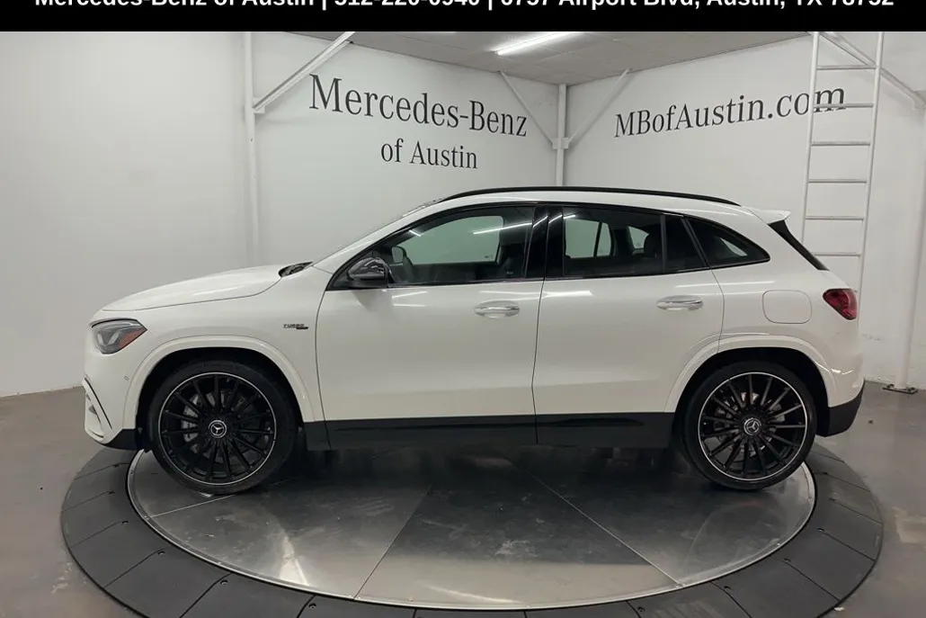 2026 Mercedes Benz GLA AMG 35 4MATIC photo 1