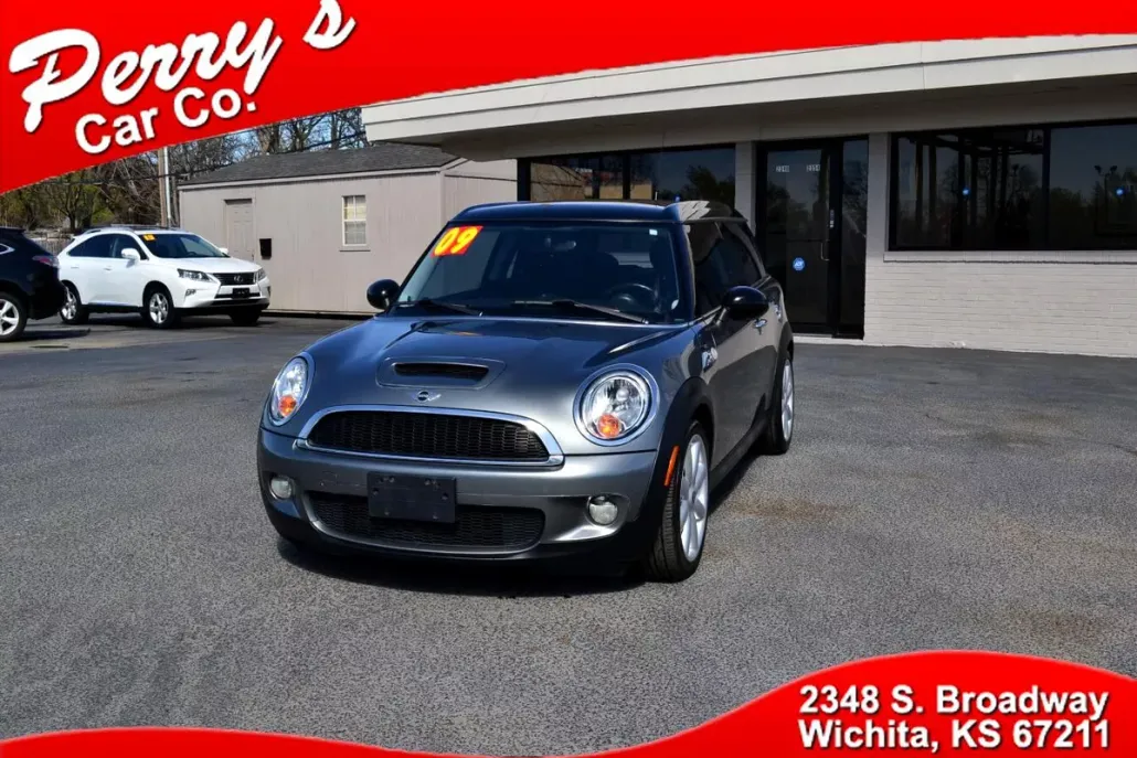 2009 Mini Clubman Base S photo 1