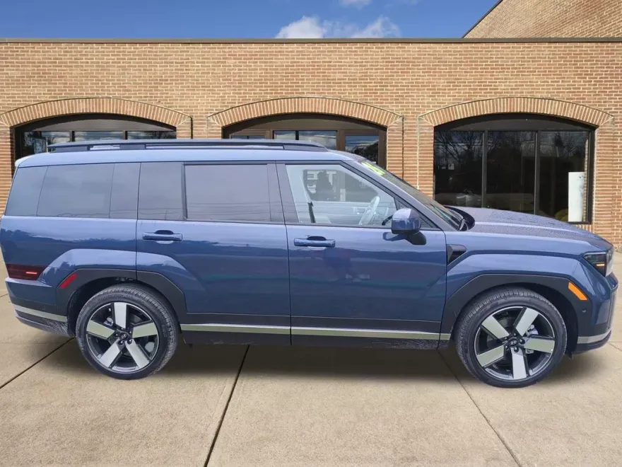 2026 Hyundai Santa Fe Limited photo 1