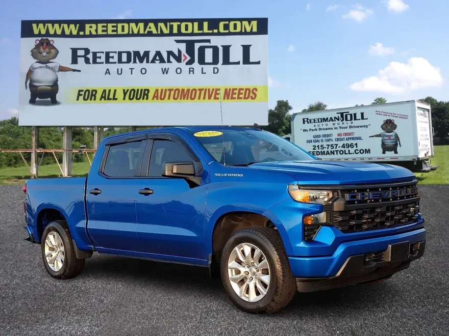 2022 Chevrolet Silverado 1500 Custom photo 1