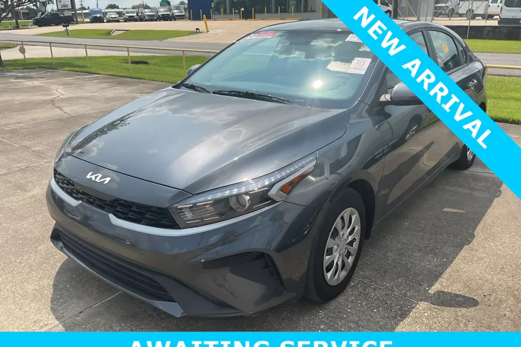 2024 Kia Forte LX photo 1