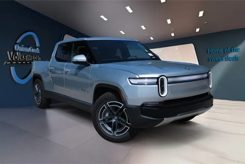 2025 Rivian R1T Adventure photo 1