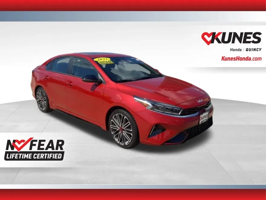 2022 Kia Forte GT photo 1