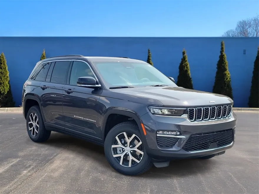 2025 Jeep Grand Cherokee Limited photo 1
