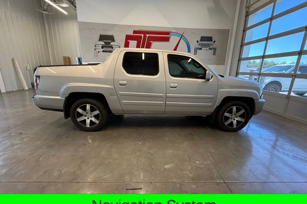 2014 Honda Ridgeline SE photo 1
