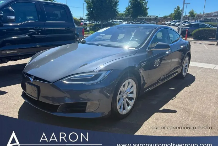 2016 Tesla Model S 75 photo 1