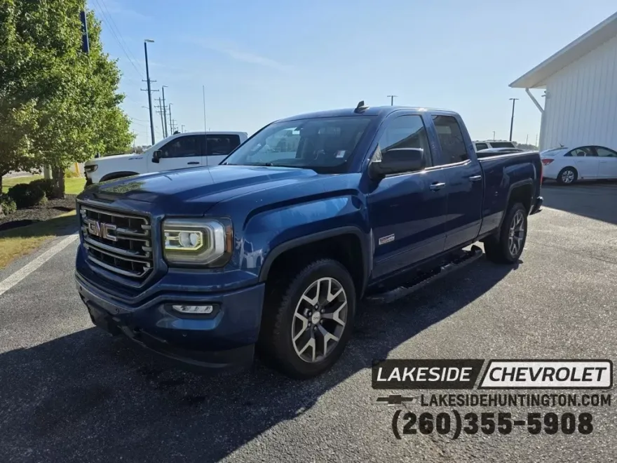 2017 Gmc Sierra 1500 SLT photo 1