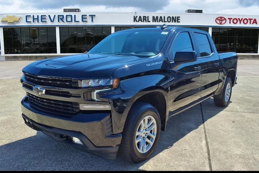 2022 Chevrolet Silverado 1500 RST photo 1