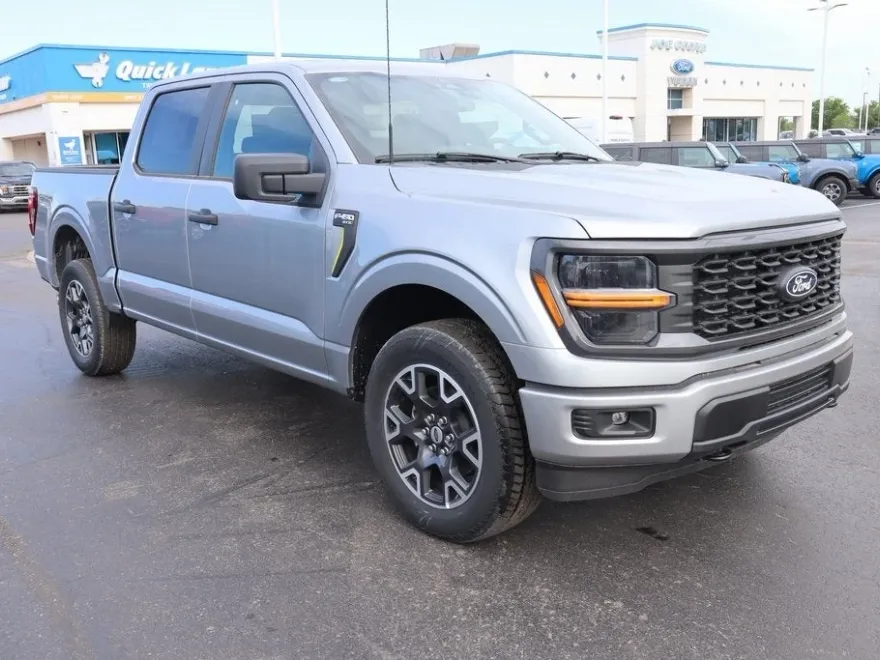 2025 Ford F-150 STX photo 1