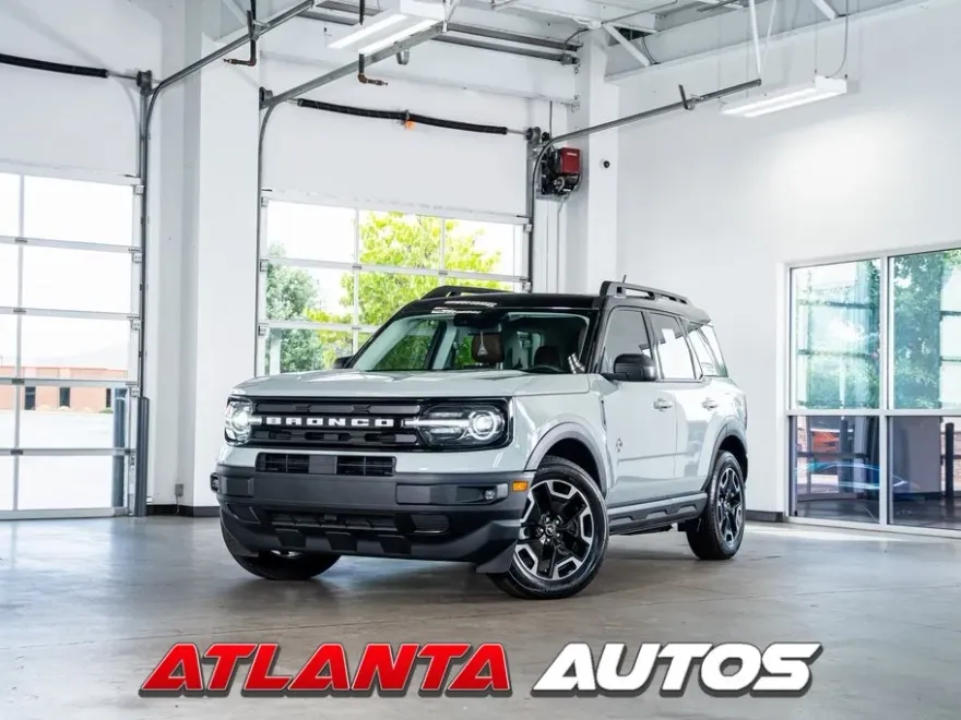 2024 Ford Bronco Sport Outer Banks photo 1