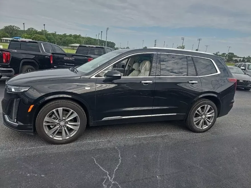 2022 Cadillac XT6 Premium Luxury photo 1
