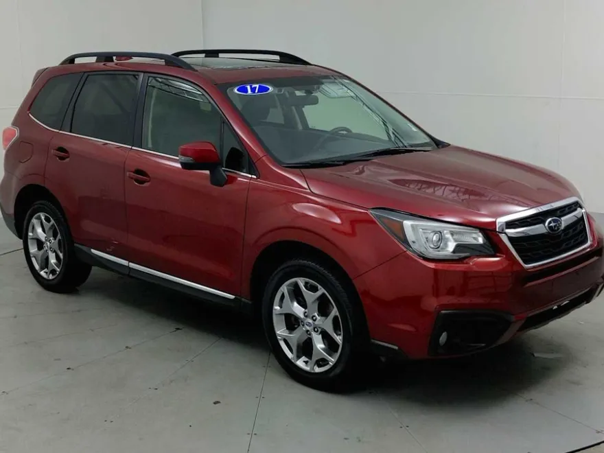 2017 Subaru Forester 2.5i Touring photo 1