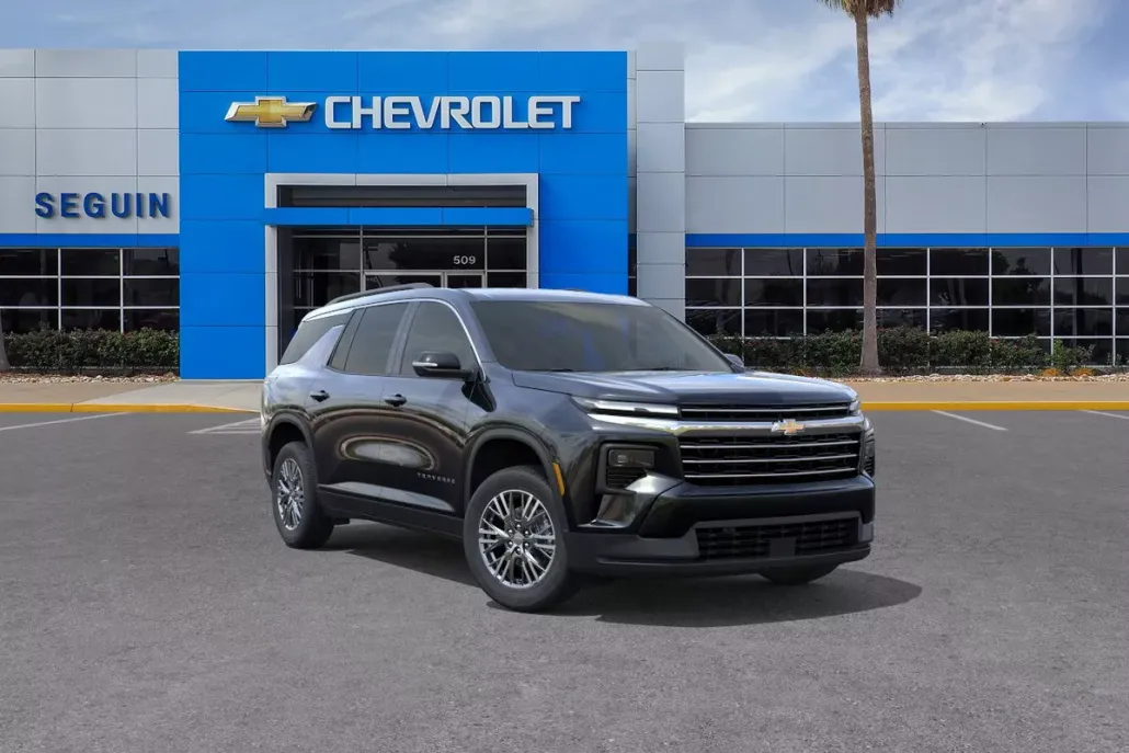 2026 Chevrolet Traverse photo 1