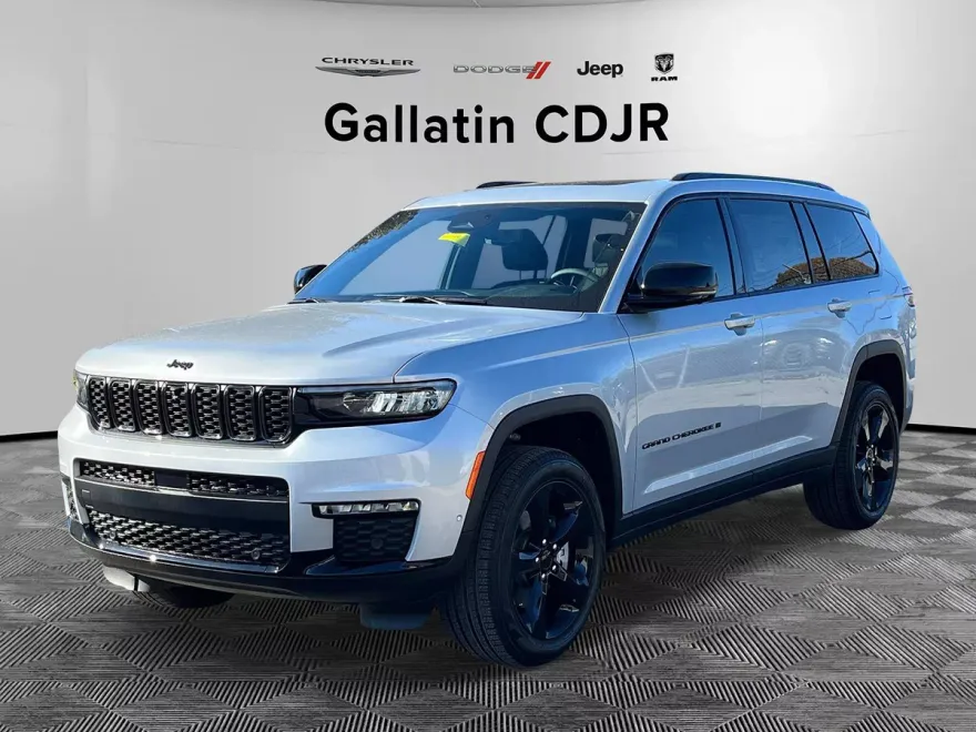 2025 Jeep Grand Cherokee Limited photo 1