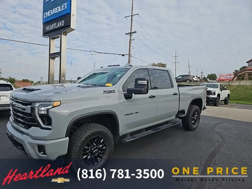 2024 Chevrolet Silverado 2500HD LTZ photo 1