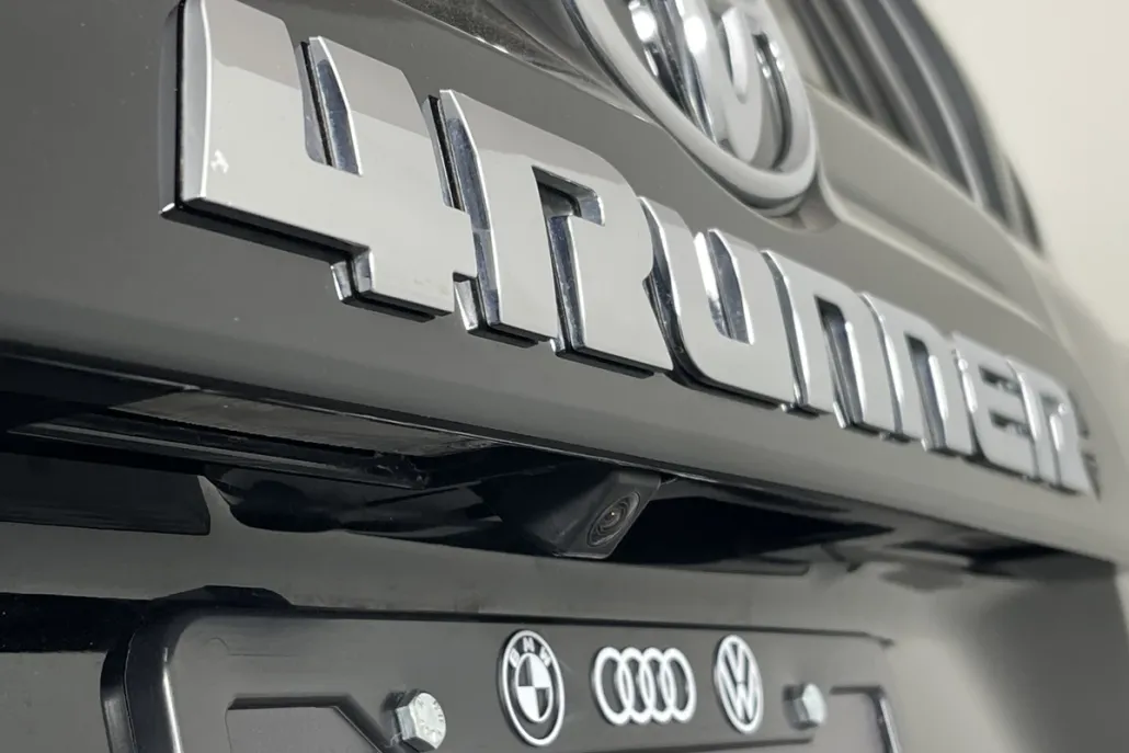 2024 Toyota 4Runner SR5 photo 1