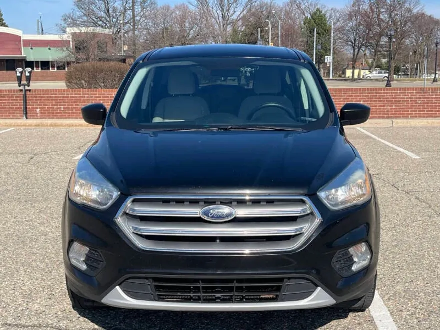 2017 Ford Escape SE photo 1
