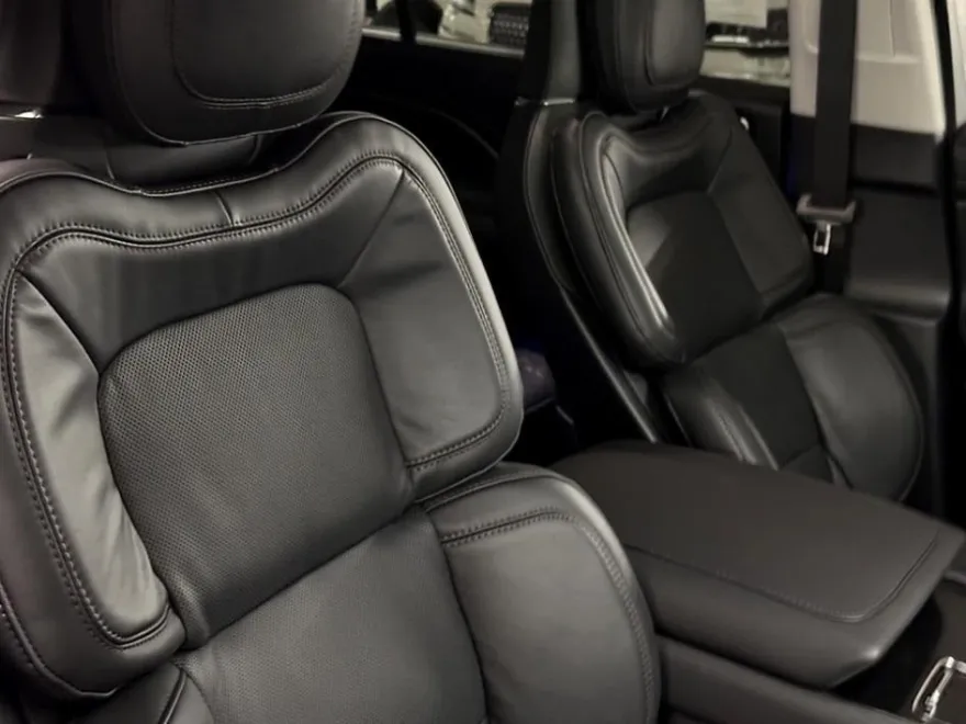 2025 Lincoln Aviator Reserve photo 12