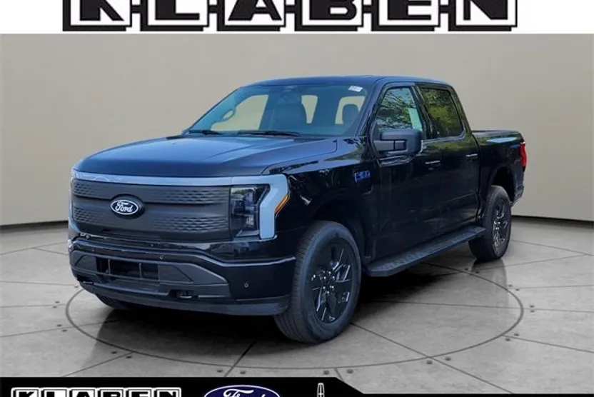 2025 Ford F-150 Lightning photo 1