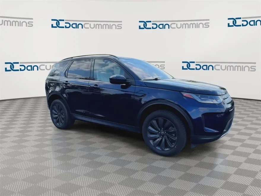 2020 Land Rover Discovery Sport SE photo 1