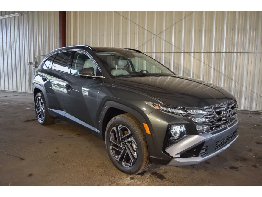 2025 Hyundai Tucson Hybrid Limited photo 1