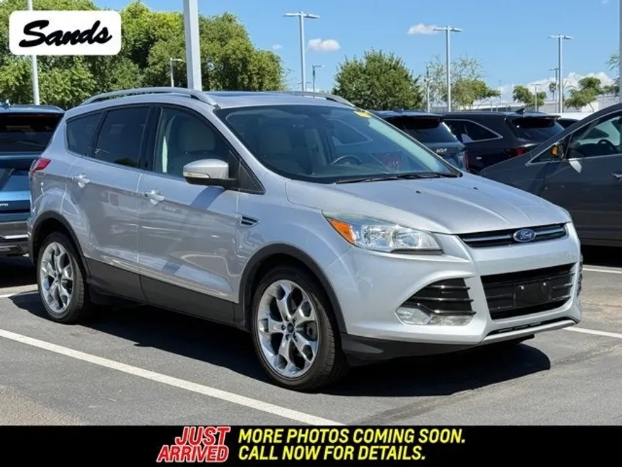 2016 Ford Escape Titanium photo 1
