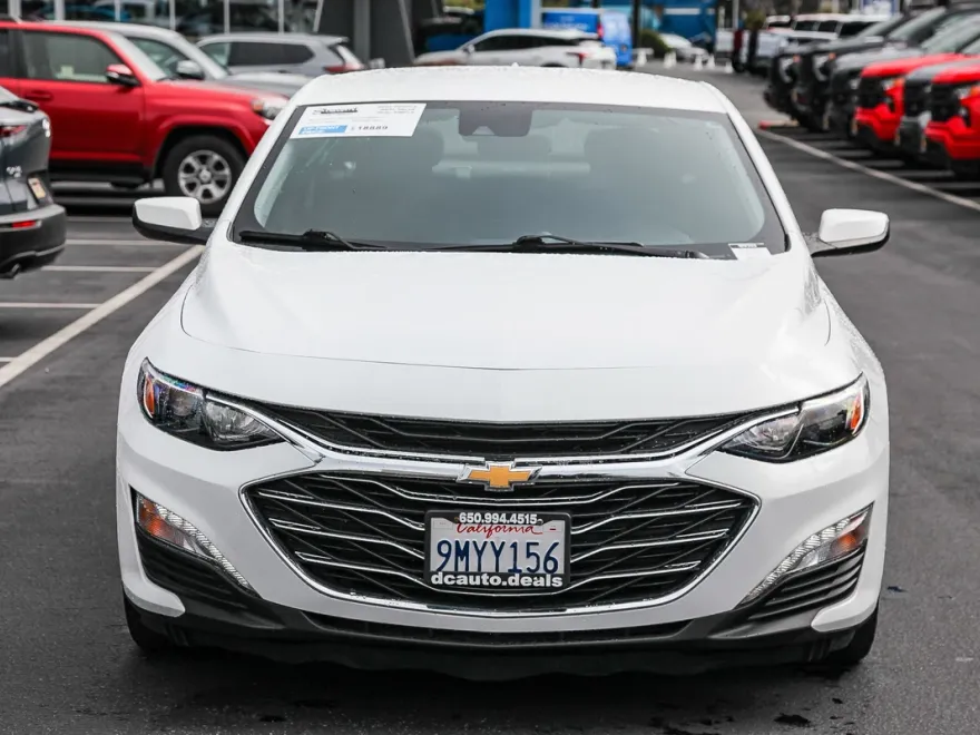 2021 Chevrolet Malibu 1LT photo 1