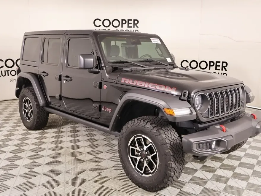 2024 Jeep Wrangler Rubicon photo 1